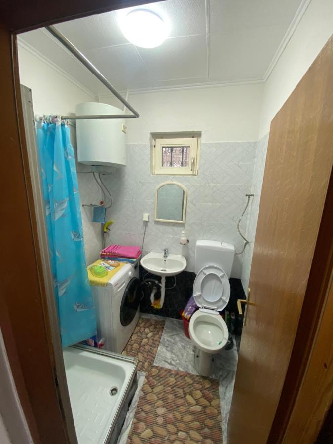 Asja Guest House Lukavac Extérieur photo